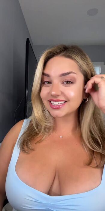Michhelleex page leaked private photo uncensored HD quality