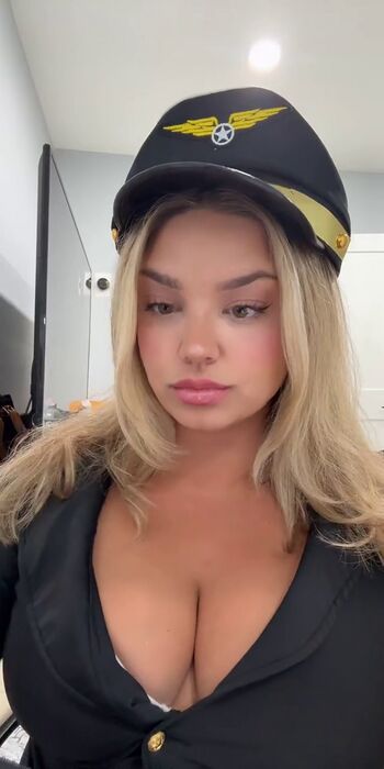 Michhelleex page leaked private photo uncensored HD quality