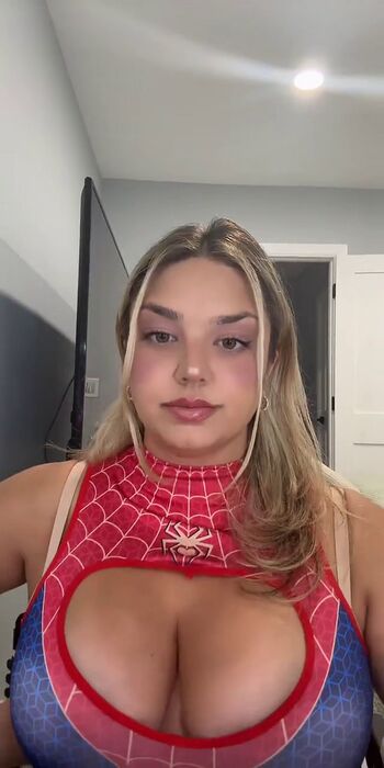 Michhelleex leaked private photo uncensored HD quality