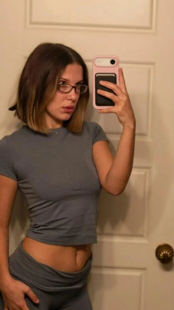 Millie bobby brown page leaked private photo uncensored HD quality