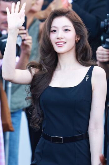 Minatozaki sana page leaked private photo uncensored HD quality