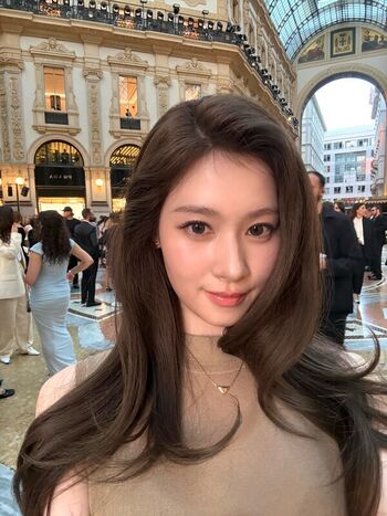 Minatozaki sana page leaked private photo uncensored HD quality