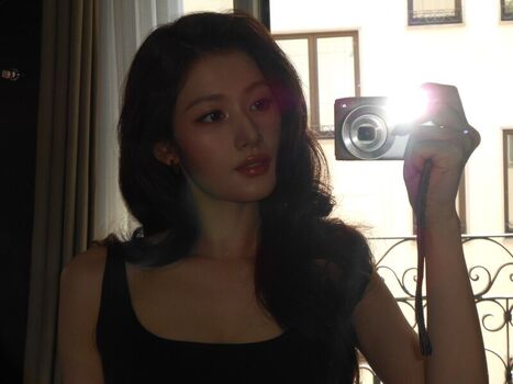 Minatozaki sana page leaked private photo uncensored HD quality