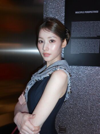 Minatozaki sana page leaked private photo uncensored HD quality