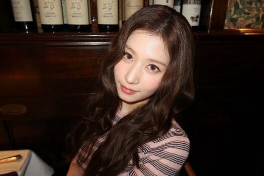 Minatozaki sana page leaked private photo uncensored HD quality