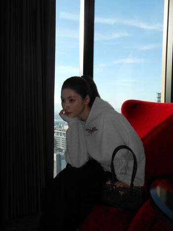 Minatozaki sana page leaked private photo uncensored HD quality