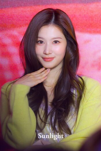 Minatozaki sana page leaked private photo uncensored HD quality
