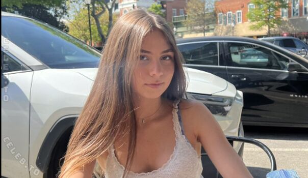 Minicaryn page leaked private photo uncensored HD quality