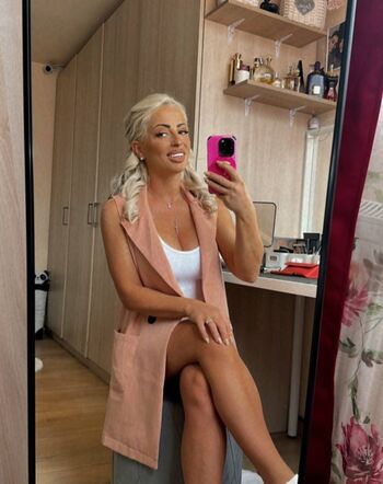Miss ema devine leaked private photo uncensored HD quality