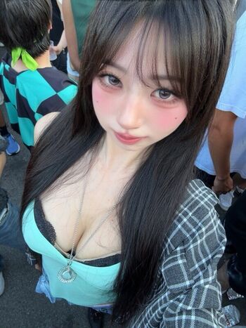 Mollyshen leaked private photo uncensored HD quality