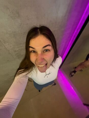 Monalizamaromba a leaked private photo uncensored HD quality