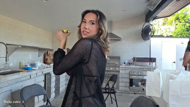 Narminswrld leaked private photo uncensored HD quality