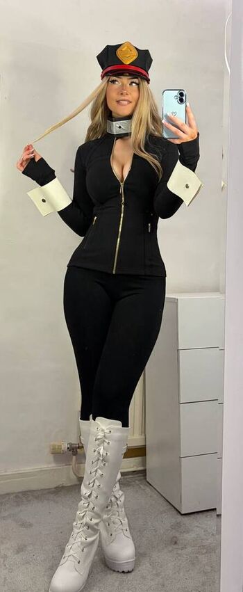 Nebulouslybecca page leaked private photo uncensored HD quality