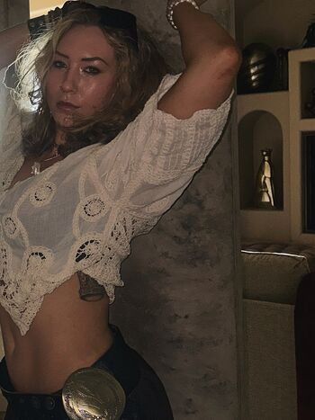 Nikkita lyons leaked private photo uncensored HD quality