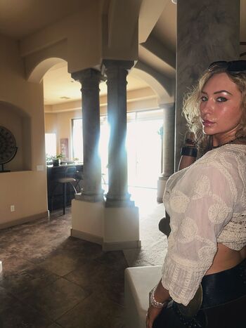 Nikkita lyons leaked private photo uncensored HD quality