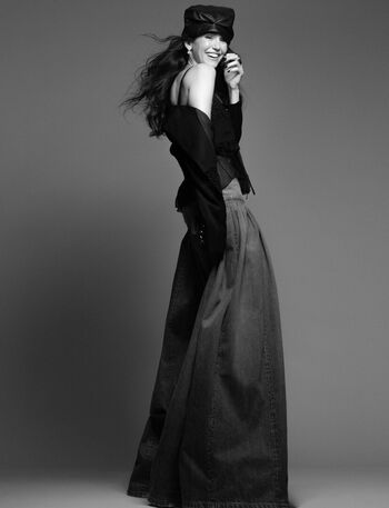 Nina dobrev page leaked private photo uncensored HD quality