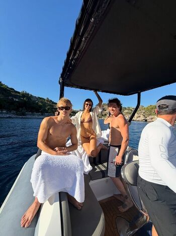 Nina dobrev leaked private photo uncensored HD quality