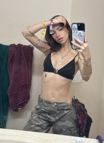 Nnayetakk  page leaked private photo uncensored HD quality