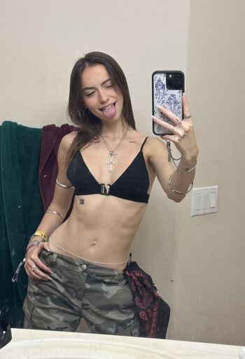 Nnayetakk  page leaked private photo uncensored HD quality