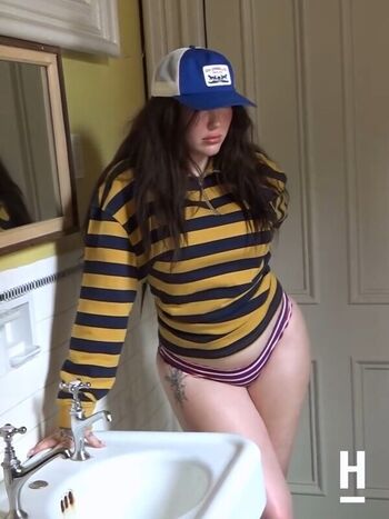 Noah cyrus page leaked private photo uncensored HD quality