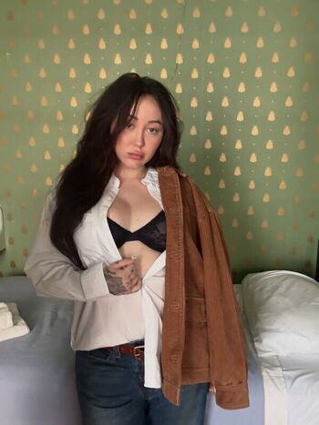 Noah cyrus page leaked private photo uncensored HD quality