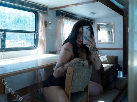 Noah cyrus page leaked private photo uncensored HD quality