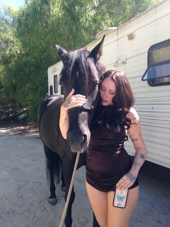 Noah cyrus page leaked private photo uncensored HD quality