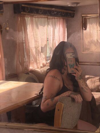 Noah cyrus page leaked private photo uncensored HD quality
