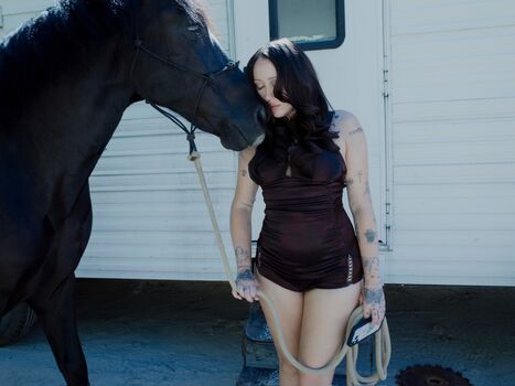Noah cyrus page leaked private photo uncensored HD quality