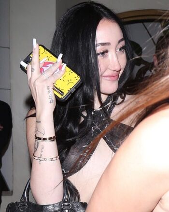 Noah cyrus leaked private photo uncensored HD quality