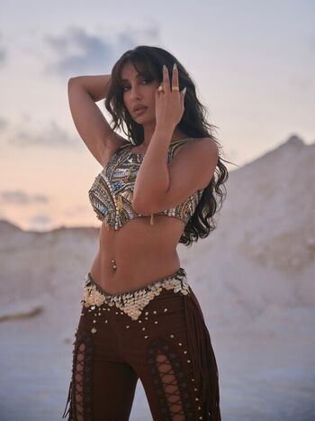 Nora fatehi leaked private photo uncensored HD quality