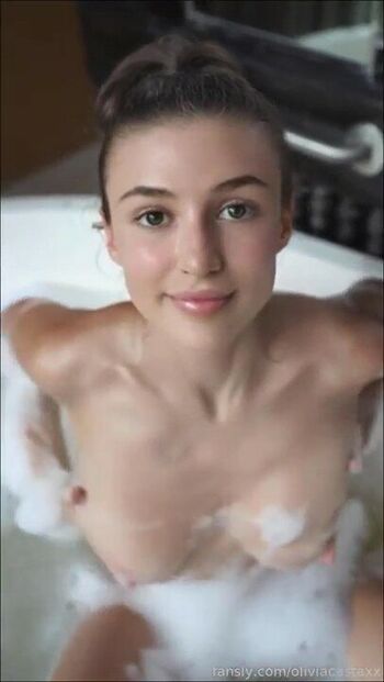 Olivacasta page leaked private photo uncensored HD quality