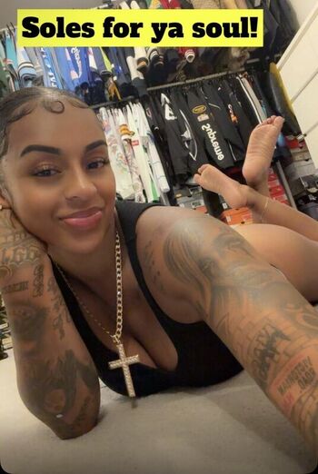 Paigey cakey leaked private photo uncensored HD quality