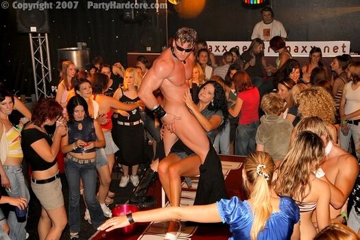 Party hardcore page leaked private photo uncensored HD quality