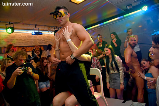 Party hardcore page leaked private photo uncensored HD quality