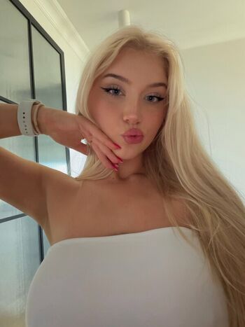 Pavoxy  page leaked private photo uncensored HD quality