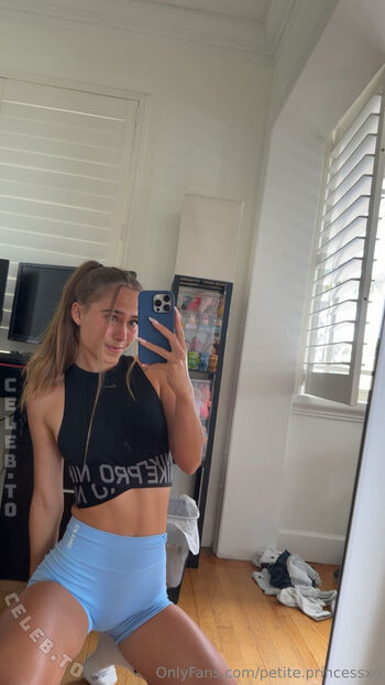 Petite princessxo  page leaked private photo uncensored HD quality