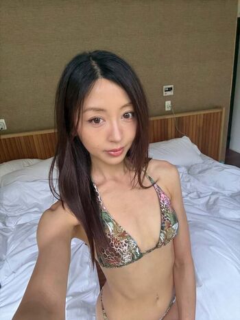 Phoeberuchen page leaked private photo uncensored HD quality