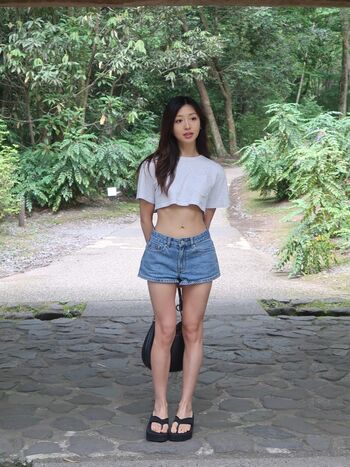 Phoeberuchen page leaked private photo uncensored HD quality