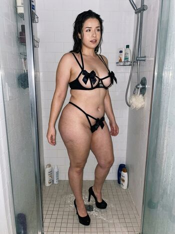 Pokimane  page leaked private photo uncensored HD quality