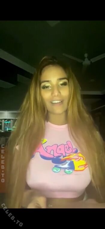 Poonam pandey leaked private photo uncensored HD quality