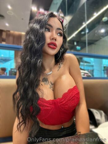 Praew phatcharin leaked private photo uncensored HD quality