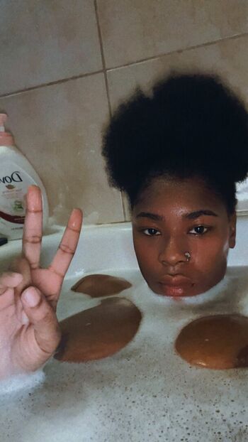 Pretty yunique leaked private photo uncensored HD quality