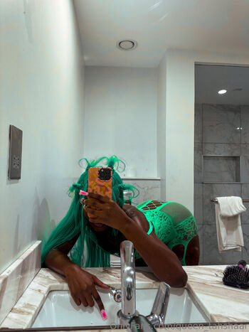 Queen tahshaar page leaked private photo uncensored HD quality