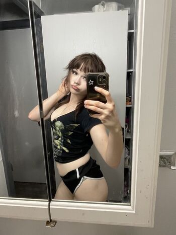 Quinn queen leaked private photo uncensored HD quality