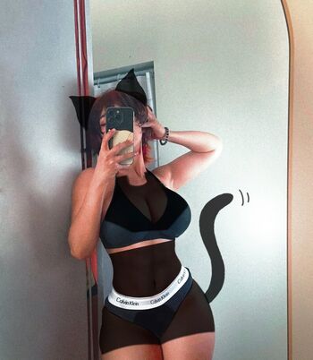 R  page leaked private photo uncensored HD quality