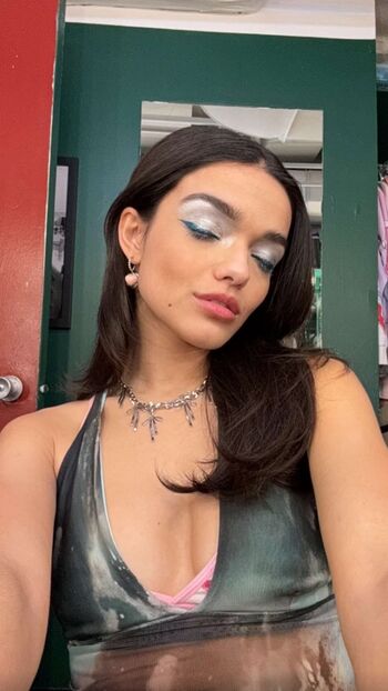 Rachel zegler leaked private photo uncensored HD quality