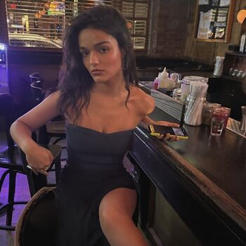 Rachel zegler leaked private photo uncensored HD quality