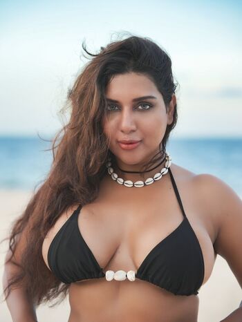 Ramya inti leaked private photo uncensored HD quality
