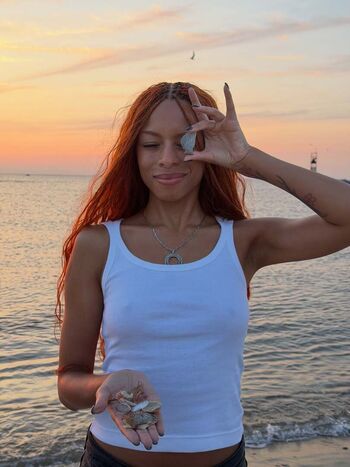 Ravyn lenae page leaked private photo uncensored HD quality